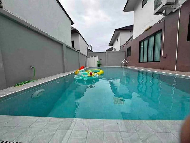 5 BR house, Chon Buri (Pattaya), Ban Suan, Muang Chon Buri, Chon Buri (Pattaya), 5 Bedrooms, 300 sqm, Single Detached House For Rent, by Patchara Srisak, 500677446 - DDproperty.com
