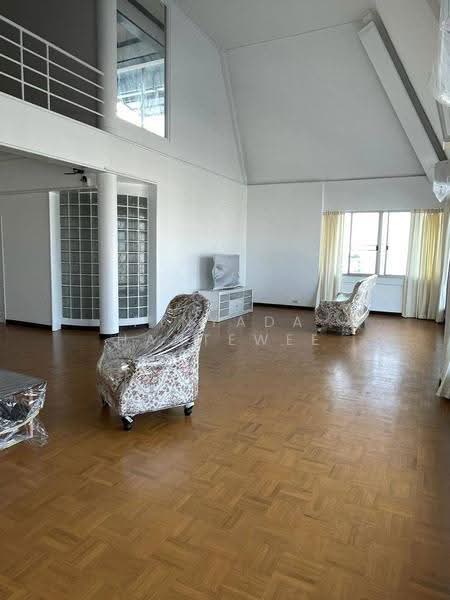 KC Court, Bangkok, 28 Soi Thonglor 13, Khlong Tan Nua, Watthana, Bangkok, 3 Bedrooms, 350 sqm, Apartment For Rent, by Pinyada Hantewee, 500679231 - DDproperty.com