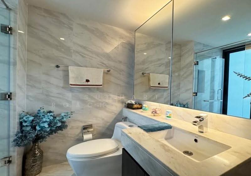 Luxury 5-Story Townhome for Sale, 4 bedrooms, 33.2 sqw., Phrom Phong area., Bangkok, Sukhumvit 31, Khlong Tan Nua, Watthana, Bangkok, 4 Bedrooms, 431 sqm, Townhouse For Sale, by Suchart Roachthavilit, 500681651 - DDproperty.com