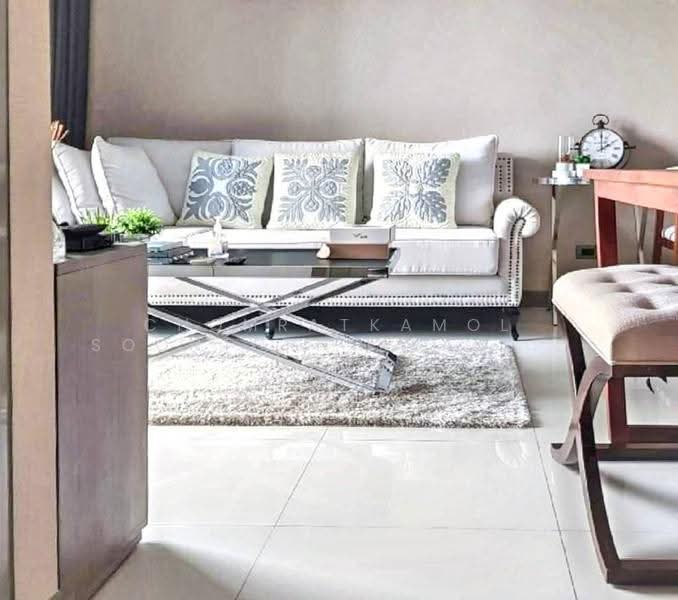 M Silom, Bangkok, 26 Narathiwas Ratchanakarin Road, Suriyawong, Bang Rak, Bangkok, 1 Bedroom, 51 sqm, Condo For Rent, by Chomratkamol Soontorntarawong (Gor), 500681974 - DDproperty.com