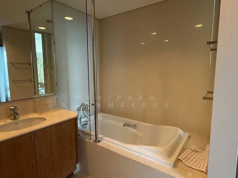 Wilshire Condominium, Bangkok, 80 Soi Sukhimvit 22, Khlong Toei, Bangkok, 2 Bedrooms, 145 sqm, Condo For Rent, by Praipaka Boonmakrua, 500683368 - DDproperty.com