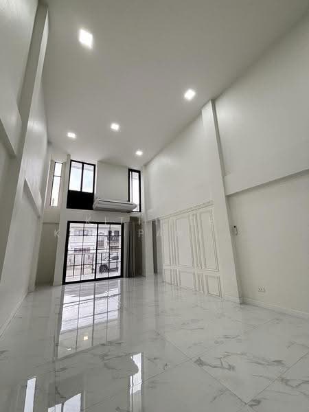 ไม่มี, Bangkok, เฉลิมพระเกียรติ ร.9 ซอย 9 แยก 2, Nong Bon, Prawet, Bangkok, 4 Bedrooms, 550 sqm, Townhouse For Sale, by Kittipob Kittipanuwongkul, 500684406 - DDproperty.com
