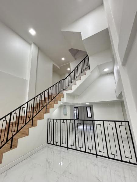 ไม่มี, Bangkok, เฉลิมพระเกียรติ ร.9 ซอย 9 แยก 2, Nong Bon, Prawet, Bangkok, 4 Bedrooms, 550 sqm, Townhouse For Sale, by Kittipob Kittipanuwongkul, 500684406 - DDproperty.com