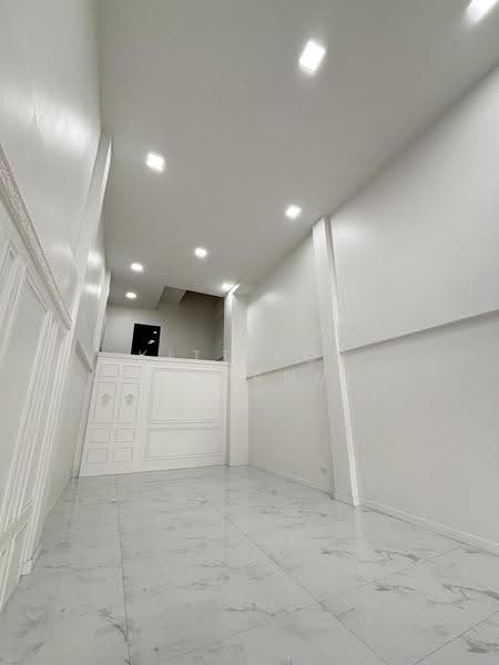 ไม่มี, Bangkok, เฉลิมพระเกียรติ ร.9 ซอย 9 แยก 2, Nong Bon, Prawet, Bangkok, 4 Bedrooms, 550 sqm, Townhouse For Sale, by Kittipob Kittipanuwongkul, 500684406 - DDproperty.com