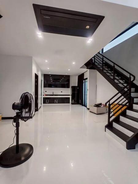 ให้เช่า บ้านเดี่ยว 3 ชั้น 5 ห้องนอน Town in Town (เลียบด่วน) (SPSMG290), กรุงเทพ, พลับพลา, วังทองหลาง, กรุงเทพ, 310 ตร.ม., บ้านเดี่ยว ให้เช่า, โดย Khun Ming, 500685269 - DDproperty.com