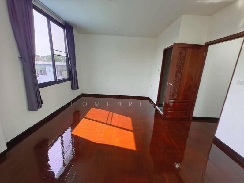 Srinakarin Grand Mansion Village, Bangkok, Suan Luang, Bangkok, 4 Bedrooms, 344 sqm, Townhouse For Rent, by Home4rent, 500686229 - DDproperty.com
