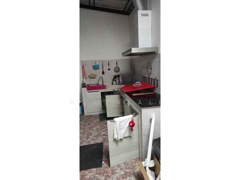 Pruksa Ville 114 Ramkhamhaeng-Romklao (Mistine), Bangkok, Soi Kheha Romklao 64, Kheha Romklao Road, Khlong Song Ton Nun, Lat Krabang, Bangkok, 4 Bedrooms, 122 sqm, Townhouse For Sale, by Home4Sale, 500686290 - DDproperty.com