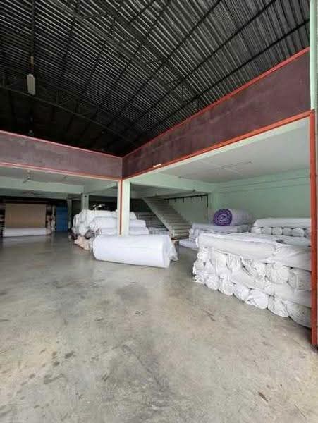 ให้เช่าโกดัง ขนาด 1,100 ตรม ซอยเอกชัย 94, กรุงเทพ, บางบอน, กรุงเทพ, 1,100 ตร.ม., โกดัง-โรงงาน ให้เช่า, โดย Kholiyo, 500686593 - DDproperty.com
