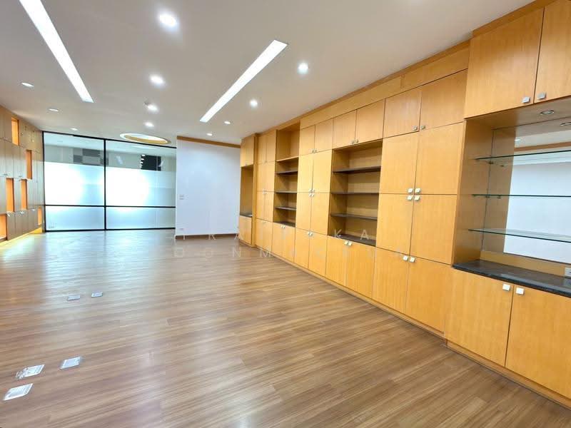 The Horizon EKAMAI Building, Bangkok, Phra Kanong Nua, Watthana, Bangkok, , 96 sqm, Office Space For Rent, by Praipaka Boonmakrua, 500687695 - DDproperty.com