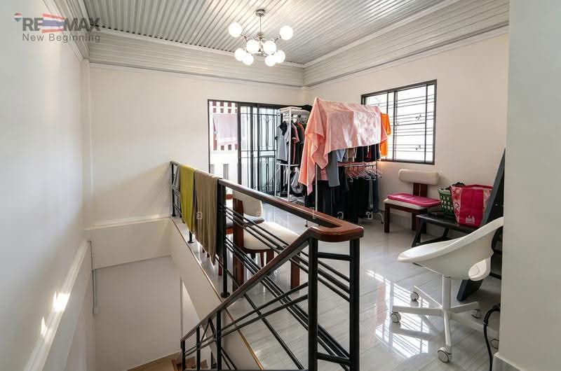 PRIME COMMERCIAL TOWNHOUSE & RESTAURANT IN LAMPHUN, Lamphun, Ban Klang, Muang Lamphun, Lamphun, , 360 sqm, Shophouse For Sale, by Emil Weiss, 500687914 - DDproperty.com