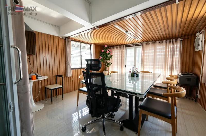 PRIME COMMERCIAL TOWNHOUSE & RESTAURANT IN LAMPHUN, Lamphun, Ban Klang, Muang Lamphun, Lamphun, , 360 sqm, Shophouse For Sale, by Emil Weiss, 500687914 - DDproperty.com