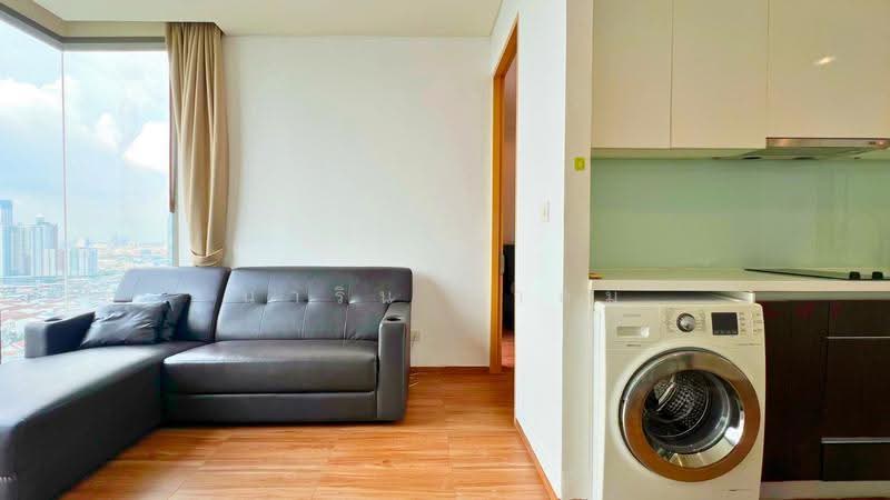 The Breeze Narathiwas, Bangkok, 198 Narathiwat Ratchanakarin Road, Chong Nonsi, Yan Nawa, Bangkok, 1 Bedroom, 49 sqm, Condo For Rent, by นาริน งาคม, 500688256 - DDproperty.com