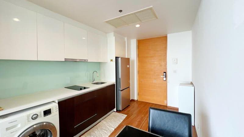 The Breeze Narathiwas, Bangkok, 198 Narathiwat Ratchanakarin Road, Chong Nonsi, Yan Nawa, Bangkok, 1 Bedroom, 49 sqm, Condo For Rent, by นาริน งาคม, 500688256 - DDproperty.com