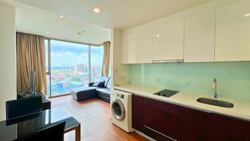 The Breeze Narathiwas, Bangkok, 198 Narathiwat Ratchanakarin Road, Chong Nonsi, Yan Nawa, Bangkok, 1 Bedroom, 49 sqm, Condo For Rent, by นาริน งาคม, 500688256 - DDproperty.com