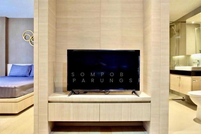 Klass Silom, Bangkok, 52 Silom Road, Silom, Bang Rak, Bangkok, 1 Bedroom, 34 sqm, Condo For Rent, by Sompob Buaparungsri, 500690927 - DDproperty.com