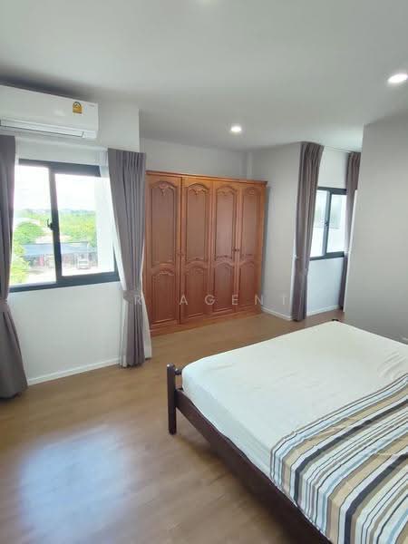 Baan Klang Muang The Edition Rama 9-Krungthep Kreetha, Bangkok, Kanchanaphisek Road 23, Saphan Sung, Bangkok, 3 Bedrooms, 217 sqm, Semi-Detached House (Twin House) For Rent, by NR AGENT, 500691280 - DDproperty.com