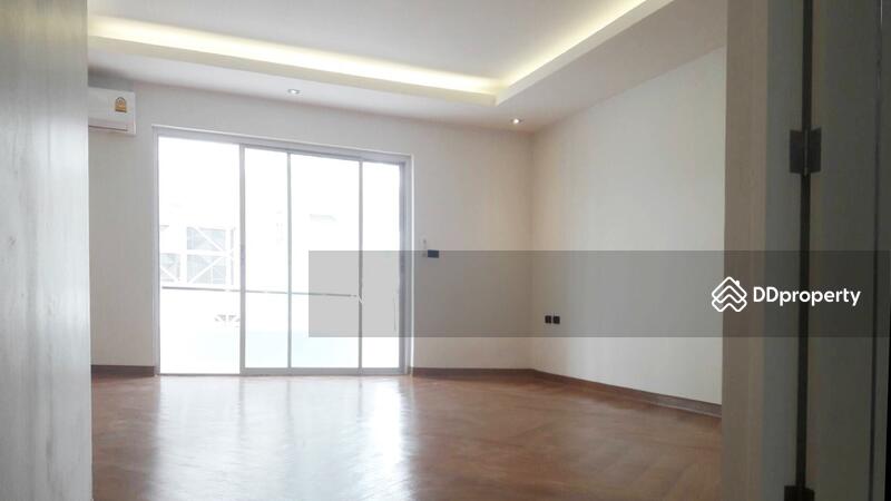 Commercial Building for rent : Open for All Business Office | Showroom | Shop | Studio, กรุงเทพ, เอกมัย, คลองตันเหนือ, วัฒนา, กรุงเทพ, 270 ตร.ม., ตึกแถว-อาคารพาณิชย์ ให้เช่า, โดย C C  R E A L T O R, 5074949 - DDproperty.com