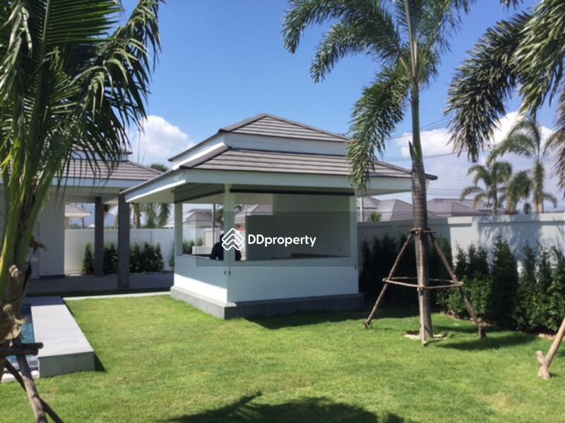 External BBQ/Thai kitchen