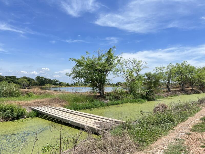 ขาย - ที่ดินเปล่า เยื้องศาลากลาง จ.นครปฐม, นครปฐม