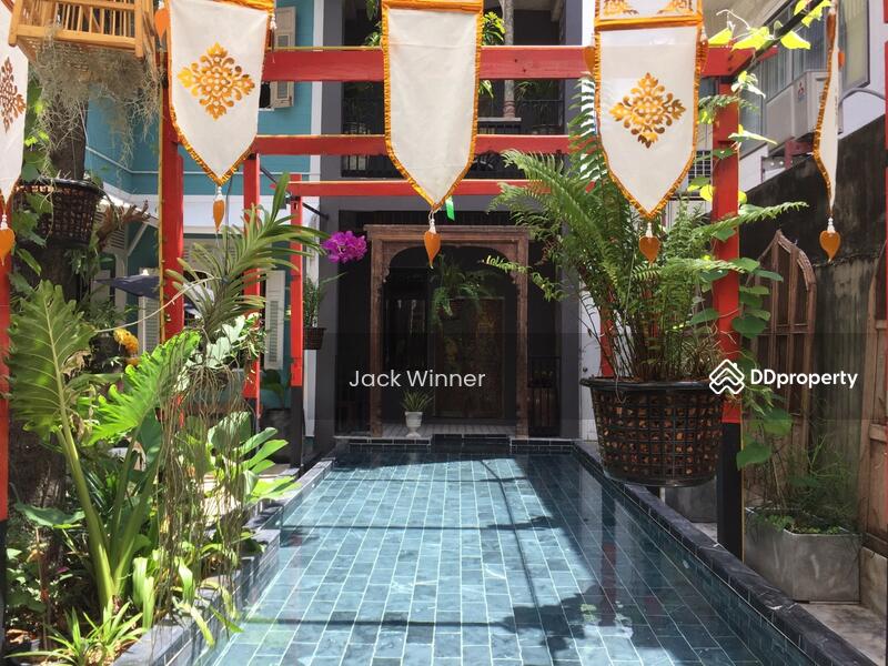 For Sale - For Sale 6Br 6Br House 116 sq.wah. near Silom Village, Bangkok