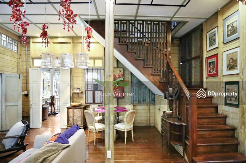 For Sale - For Sale 6Br 6Br House 116 sq.wah. near Silom Village, Bangkok