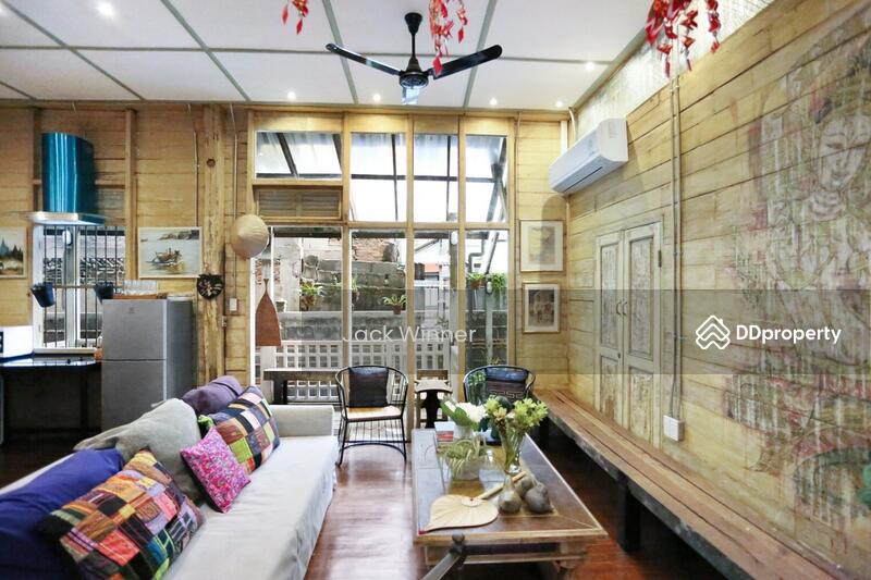 For Sale - For Sale 6Br 6Br House 116 sq.wah. near Silom Village, Bangkok