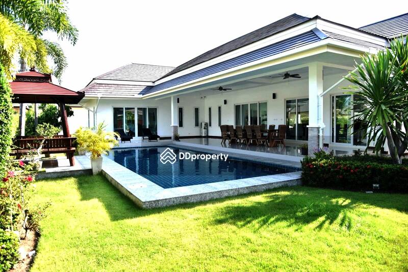 5-bedroom pool villa in Hua Hin