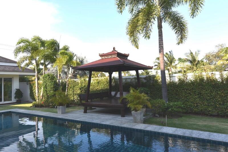 Cozy sala next to the pool