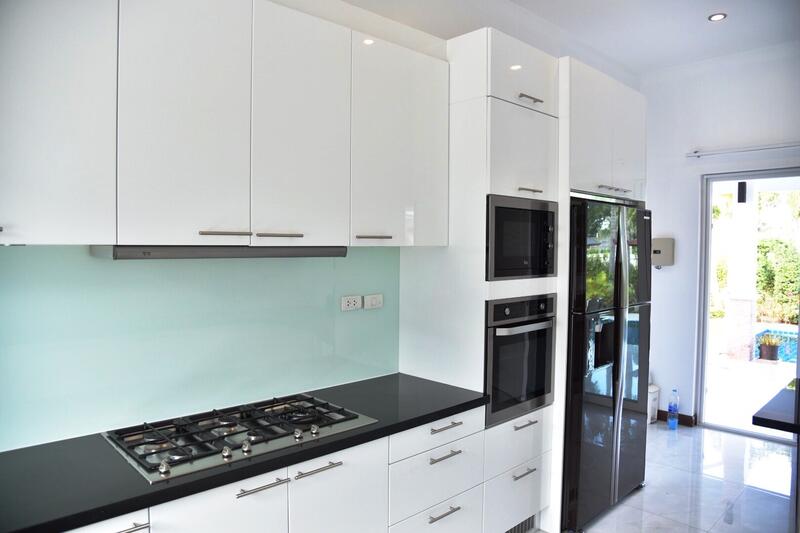 All kitchen appliances available