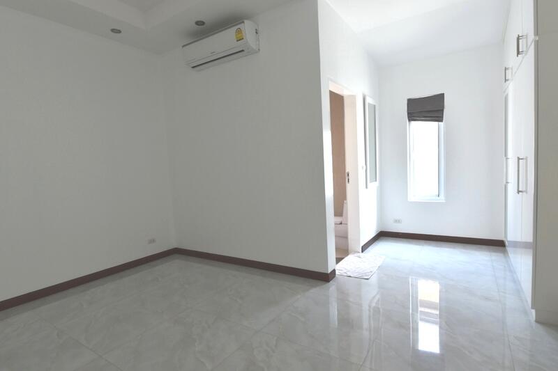 Bedroom #3 (furniture pending)