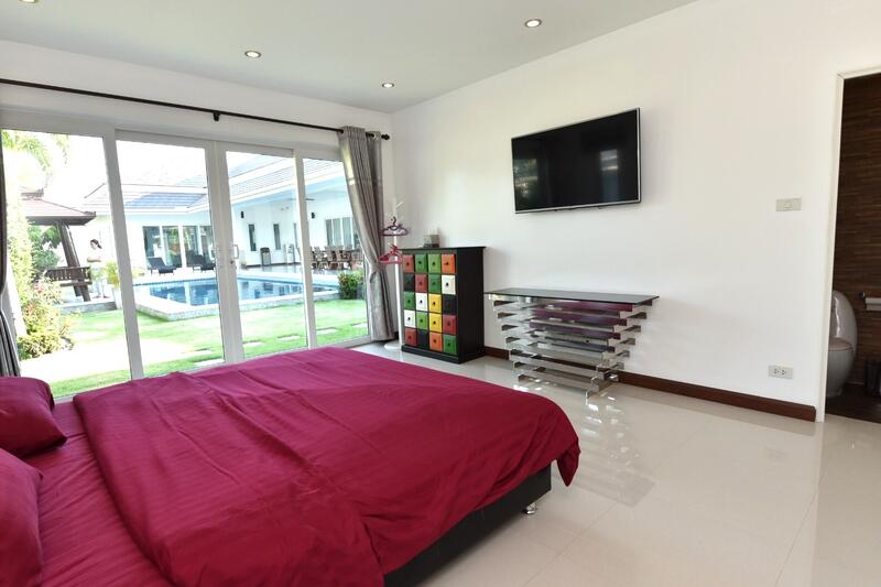 Guesthouse bedroom #1