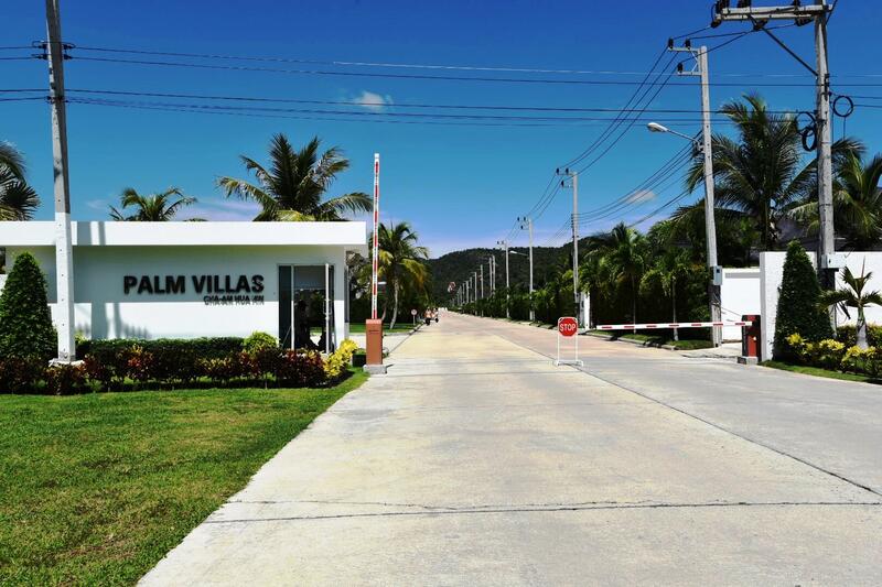 Palm Villas Community