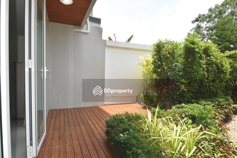 Lifestyle Townhouse near Hua Hin City in Hin Lek Fai, Prachuap Khiri Khan, Huay Mongkol Road, Hua Hin, Hua Hin, Prachuap Khiri Khan, 3 Bedrooms, 120 sqm, Townhouse For Sale, by Orachorn Khamluan, 5461805 - Backyard Terrace - DDproperty.com