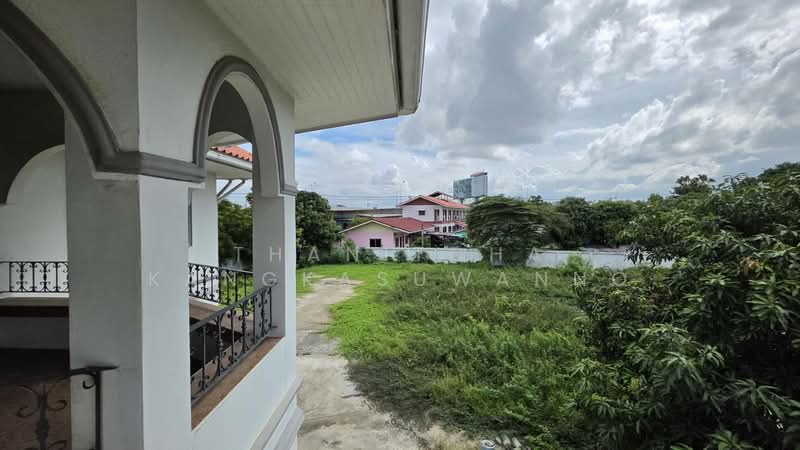Home office 1 rai 1 ngan Srinakarin Road, Romklao, Krungthep Kreetha, Bangkok, ถนนศรีนครินทร์-ร่มเกล้า, Hua Mak, Bang Kapi, Bangkok, 4 Bedrooms, 300 sqm, Single Detached House For Rent, by Thanitcha Kangkasuwanno, 5680076 - DDproperty.com