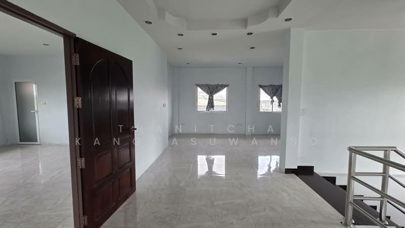Home office 1 rai 1 ngan Srinakarin Road, Romklao, Krungthep Kreetha, Bangkok, ถนนศรีนครินทร์-ร่มเกล้า, Hua Mak, Bang Kapi, Bangkok, 4 Bedrooms, 300 sqm, Single Detached House For Rent, by Thanitcha Kangkasuwanno, 5680076 - DDproperty.com
