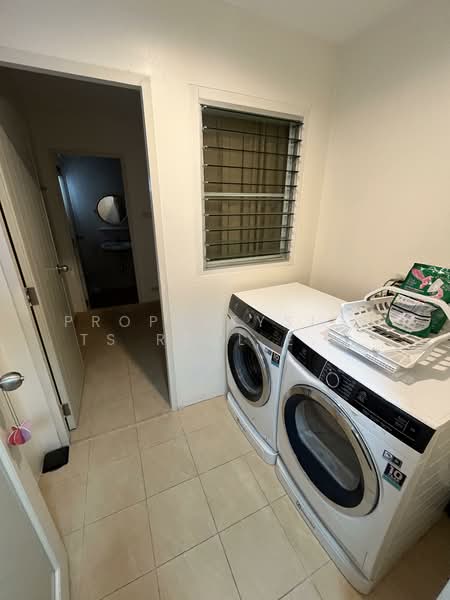 Baan Siri 24, Bangkok, 39 Sukhumvit 24 Alley, Khong Tan, Khlong Toei, Bangkok, 3 Bedrooms, 146 sqm, Condo For Rent, by PROPERTYSIGHTS REAL ESTATE, 5721971 - DDproperty.com