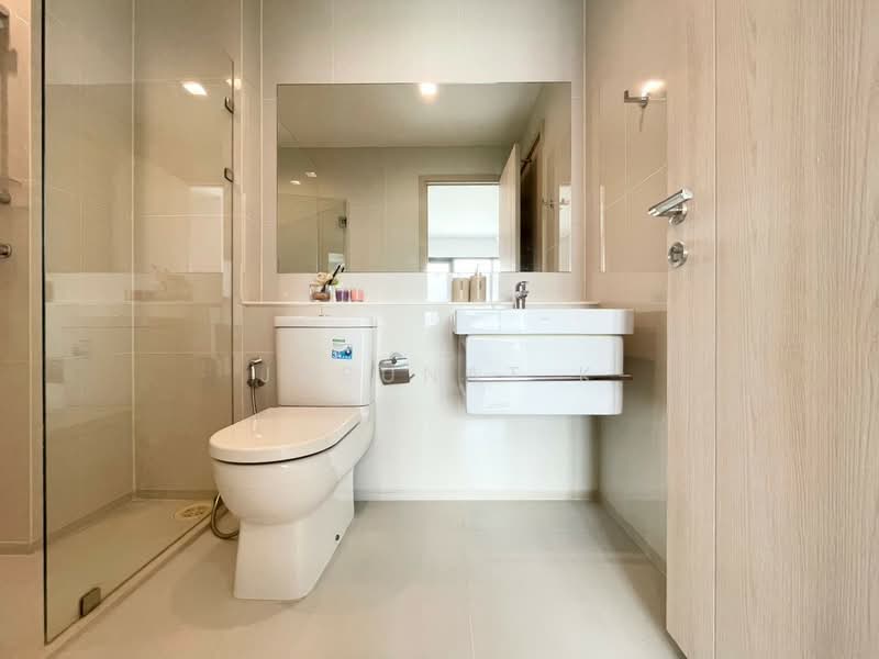 Life One Wireless, Bangkok, 1 Wireless Road, Lumphini, Pathum Wan, Bangkok, 2 Bedrooms, 45 sqm, Condo For Rent, by Jarunat K, 5835332 - DDproperty.com