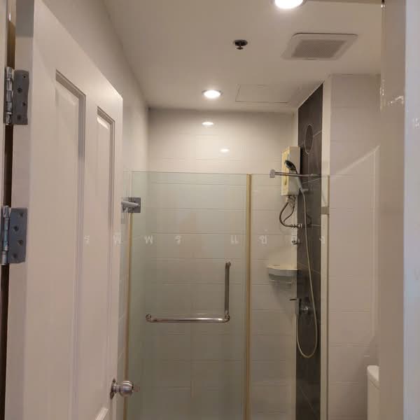 The Complete Narathiwat, Bangkok, 9 Naradhiwas Rajanagarindra Rd, Chong Nonsi, Yan Nawa, Bangkok, 2 Bedrooms, 60 sqm, Condo For Rent, by รพีพร แซ่อึ้ง, 5856014 - DDproperty.com