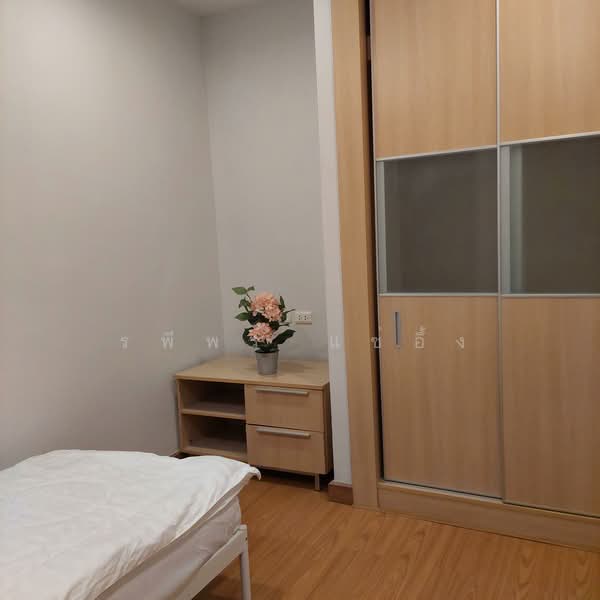 The Complete Narathiwat, Bangkok, 9 Naradhiwas Rajanagarindra Rd, Chong Nonsi, Yan Nawa, Bangkok, 2 Bedrooms, 60 sqm, Condo For Rent, by รพีพร แซ่อึ้ง, 5856014 - DDproperty.com