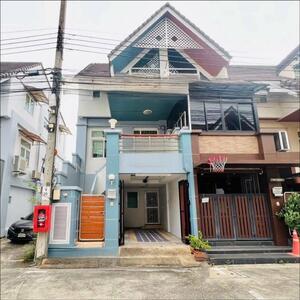 ขาย - Merit Place Ladprao 87 : ทาวน์โฮม เมอริท เพลส ลาดพร้าว 87, กรุงเทพ
