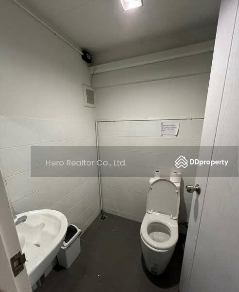 For Sale - For Sale Bangkok Shophouse Sukhumvit77 Road BTS On Nut MRT Si Nut Suan Luang BRE23261, Bangkok