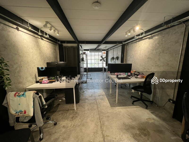 For Sale - For Sale Bangkok Shophouse Sukhumvit77 Road BTS On Nut MRT Si Nut Suan Luang BRE23261, Bangkok