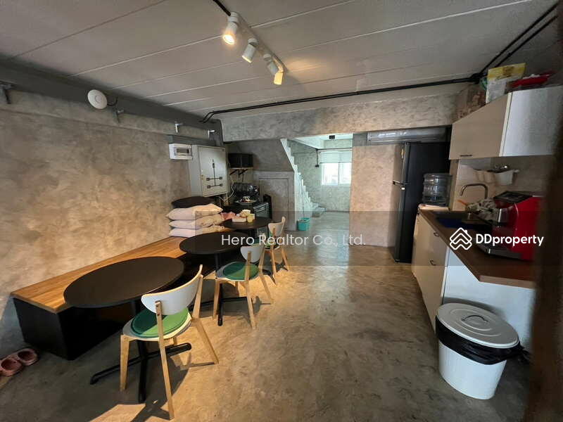 For Sale - For Sale Bangkok Shophouse Sukhumvit77 Road BTS On Nut MRT Si Nut Suan Luang BRE23261, Bangkok