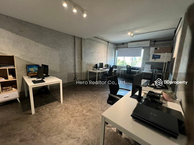 For Sale - For Sale Bangkok Shophouse Sukhumvit77 Road BTS On Nut MRT Si Nut Suan Luang BRE23261, Bangkok