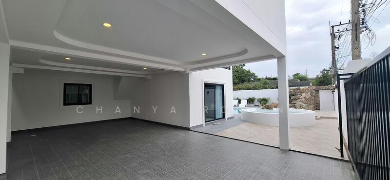 พัทยา, Chon Buri (Pattaya), Nong Pru, Bang Lamung (Pattaya), Chon Buri (Pattaya), 5 Bedrooms, 400 sqm, Villa For Sale, by Chanya Rojana, 60000627 - DDproperty.com