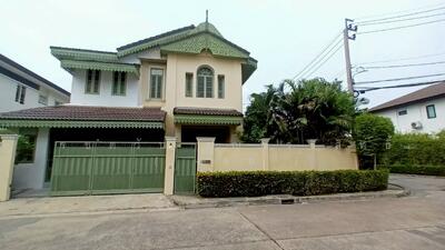 ขาย - Manthana Rama 9-Srinakarin : มัณฑนา พระราม 9-ศรีนครินทร์, กรุงเทพ