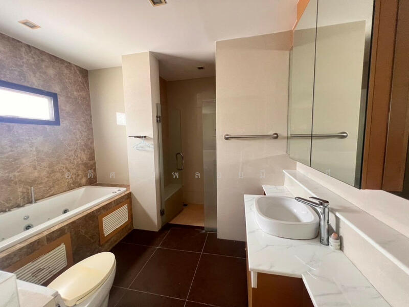 Urban Residence : เออร์เบิร์น เรสซิเดนซ์, กรุงเทพ, New Petchaburi Road, Bang Kapi, Huai Khwang, Bangkok, บางกะปิ, ห้วยขวาง, กรุงเทพ, 550 ตร.ม., คอนโด ให้เช่า, โดย อดิศร พลอยมีรัศมี, 60002216 - DDproperty.com