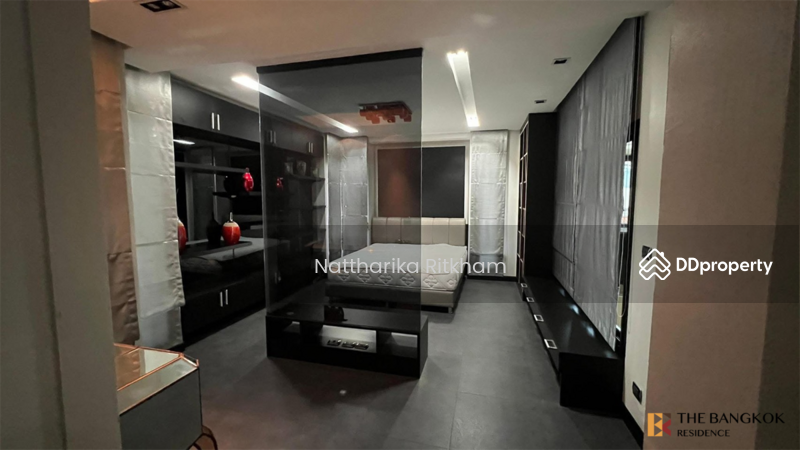 For Rent - Rare luxury! 5bed detached house on sukhumvit 26 near bts phrom phong, Bangkok