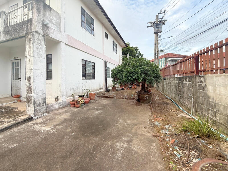 For Sale - หมู่บ้านพระปิ่น2 ติดถนนบรมราชชนนี 68, Bangkok