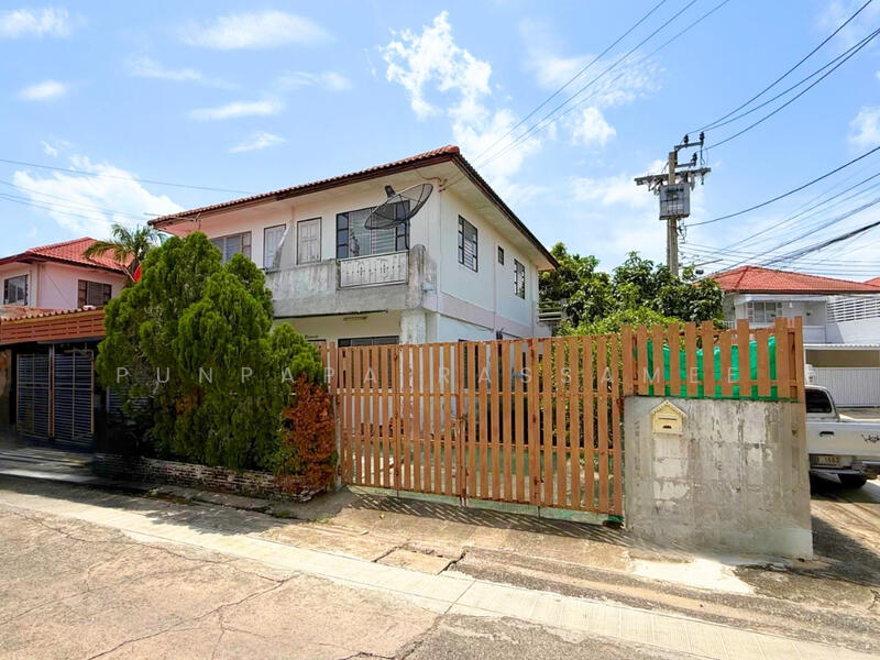 For Sale - หมู่บ้านพระปิ่น2 ติดถนนบรมราชชนนี 68, Bangkok